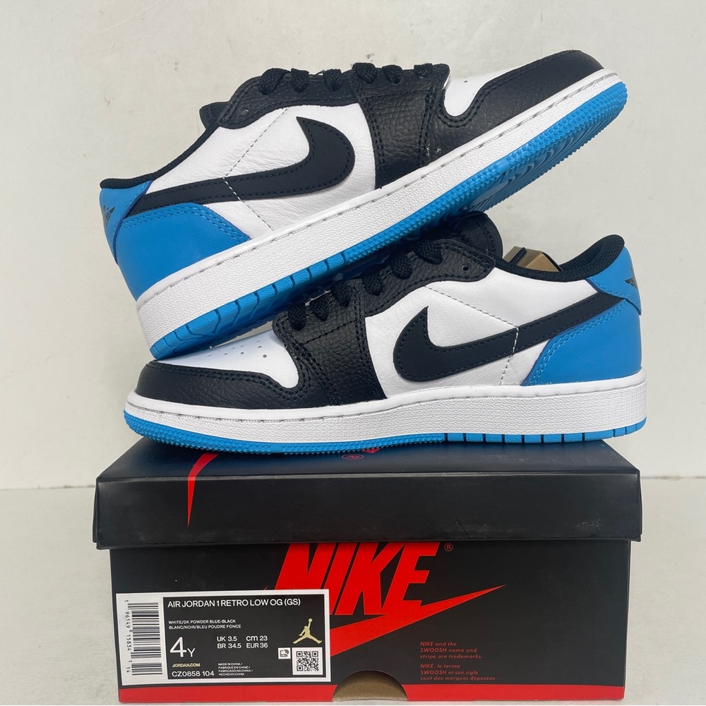 Nike Air Jordan 1 Retro Low OG GS “Powder Blue/UNC” 2022 - Picture 3 of 4